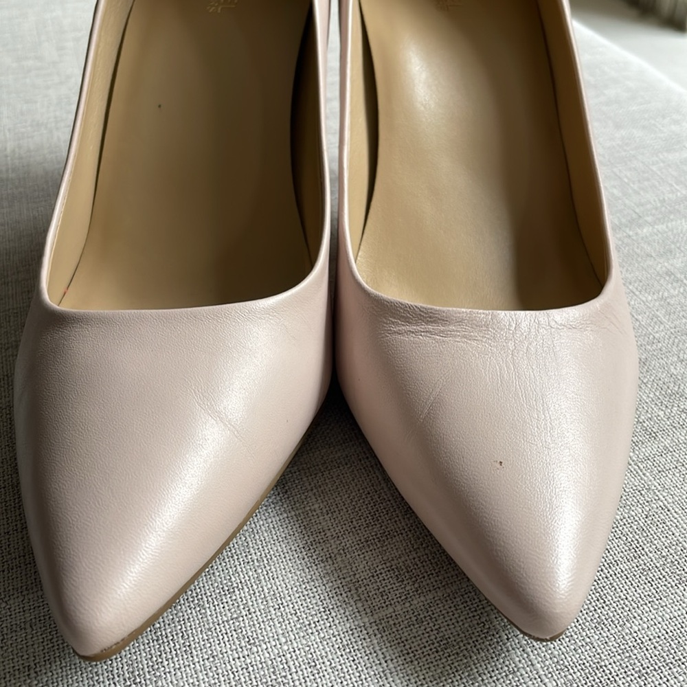 MICHAEL Michael Kors Blush Pink Pointed-Toe Leather Pumps - Picture 3 of 13